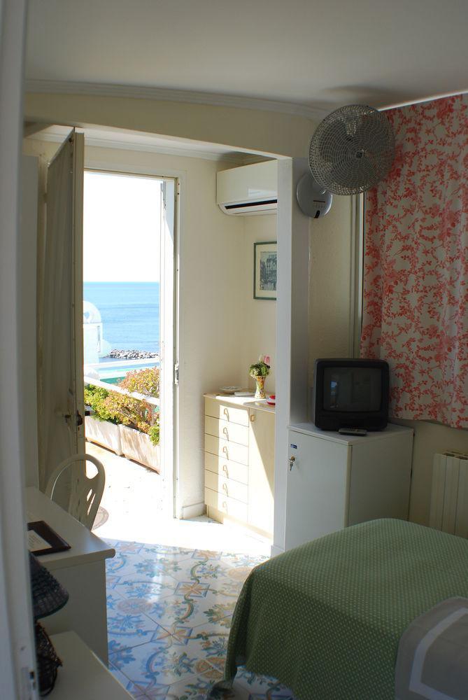 Hotel La Palma Sant'Angelo  Ngoại thất bức ảnh