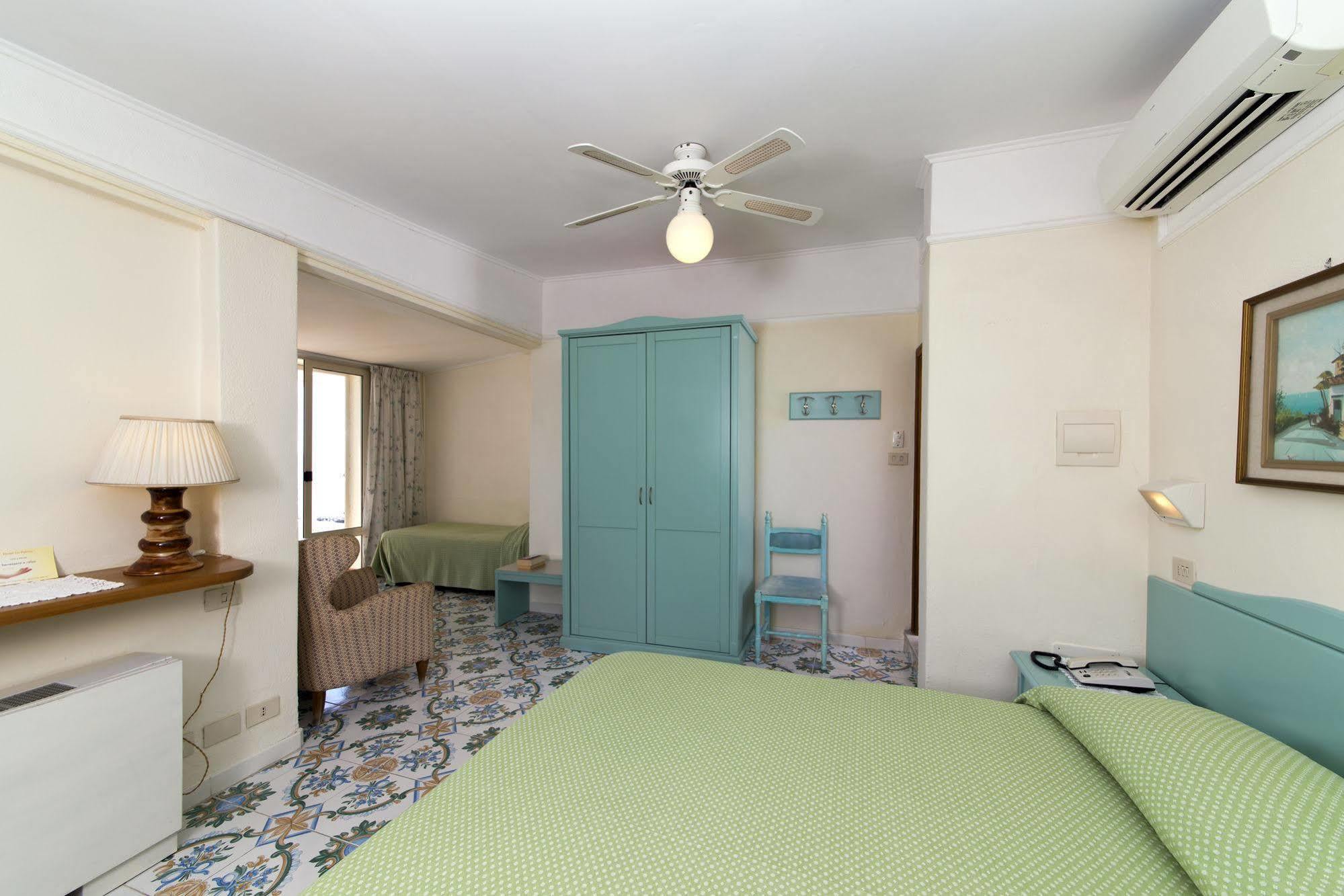 Hotel La Palma Sant'Angelo  Ngoại thất bức ảnh